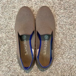 Grey Rothy’s Flats